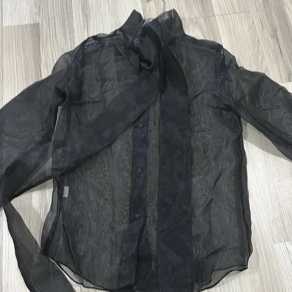 anthropologie sheer Black Back Bow at neck, self tie, Blouse NWOT By Ellender - Picture 4 of 16